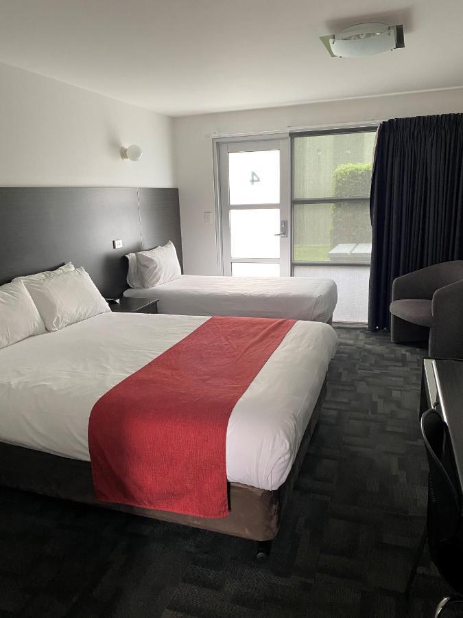 Brighton Hotel Motel Pontville Extérieur photo